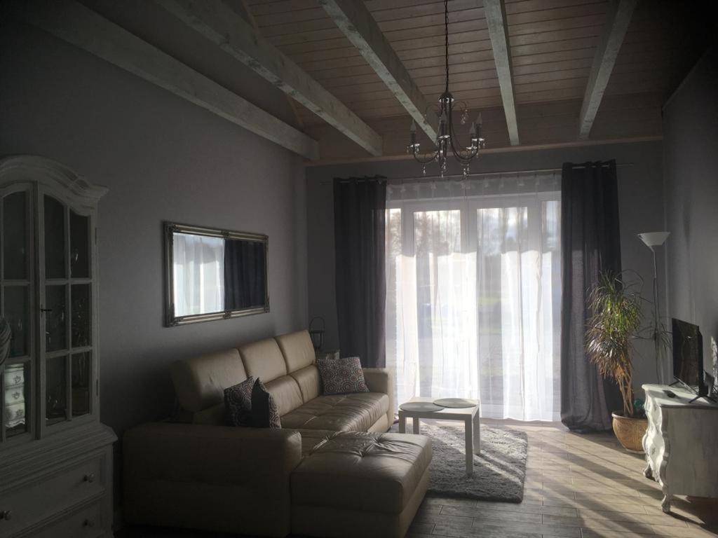 Apartments By The Beach เชเบียช ภายนอก รูปภาพ